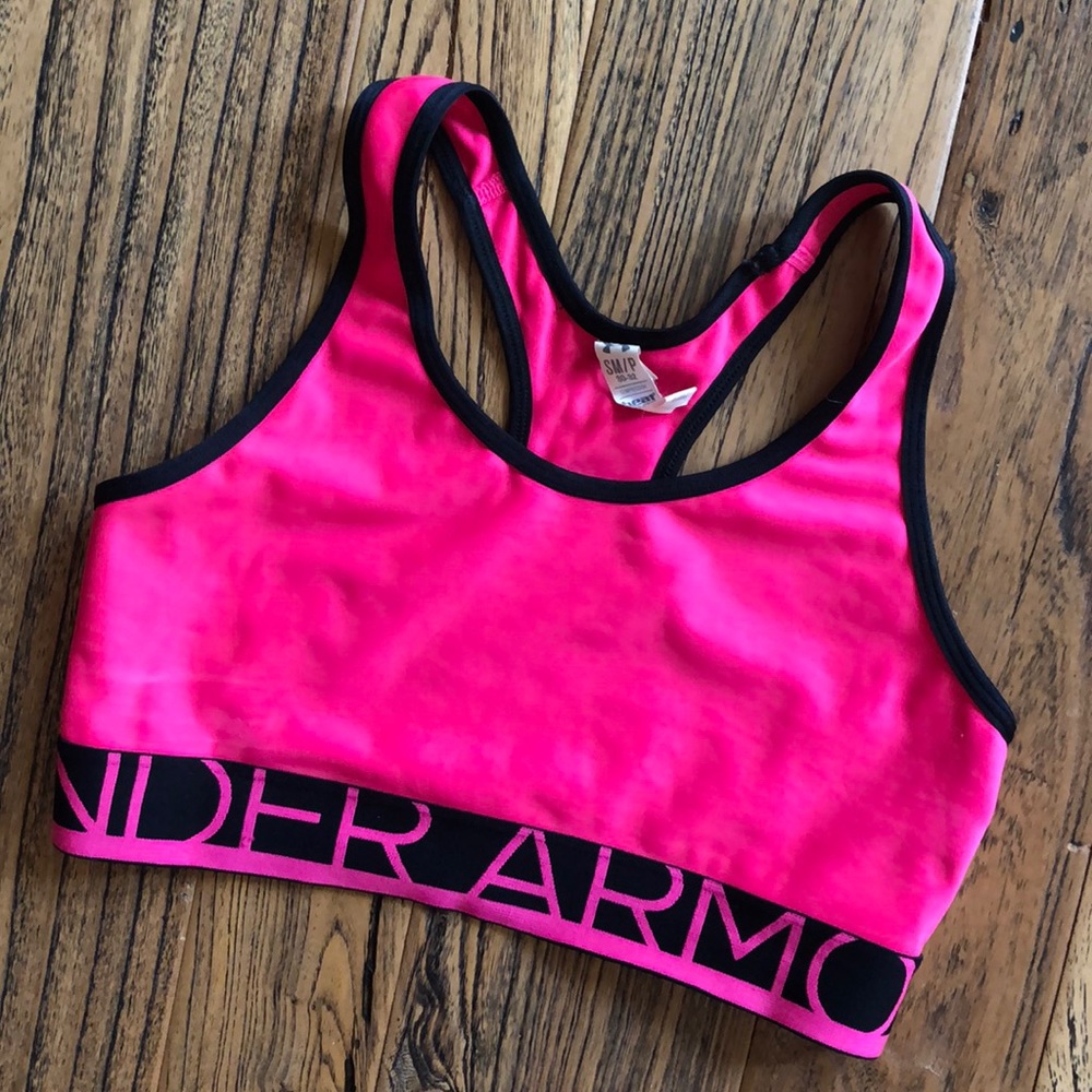 Under Armour // Hot Pink Sports Bra